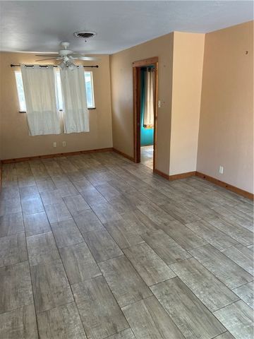 445 Haroldson Dr, Corpus Christi, TX 78412