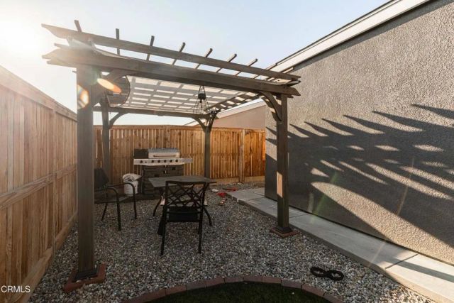 3305 Lilac View Court, Shafter, CA 93263