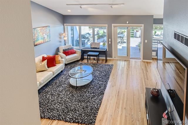 9200 E Cherry Creek South Drive 4, Denver, CO 80231