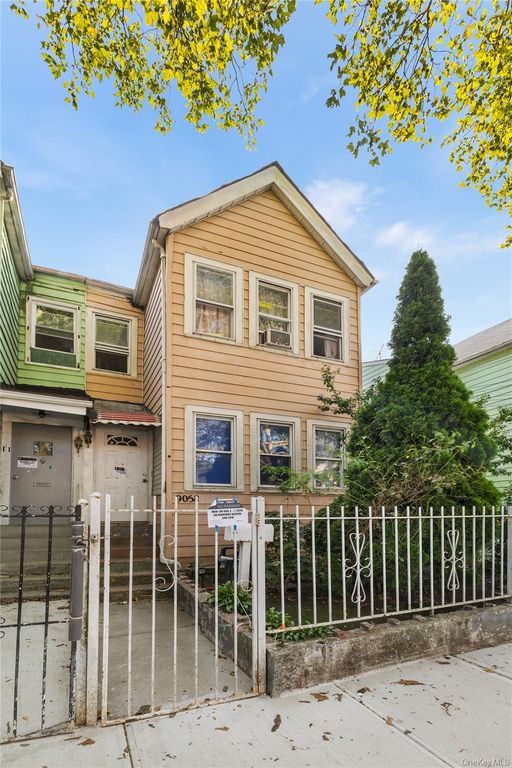 9058 180 Street, Jamaica, NY 11432 — photo 3
