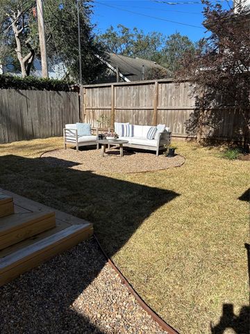 4002 Milton Street, West University Place, TX 77005