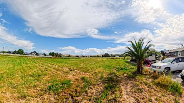 6501 Fairview Road, Hollister, CA 95023