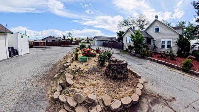 6501 Fairview Road, Hollister, CA 95023