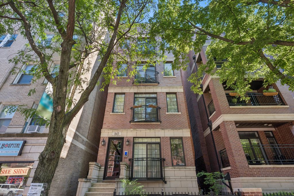 843 W Diversey Parkway 4, Chicago, IL 60614 — exterior