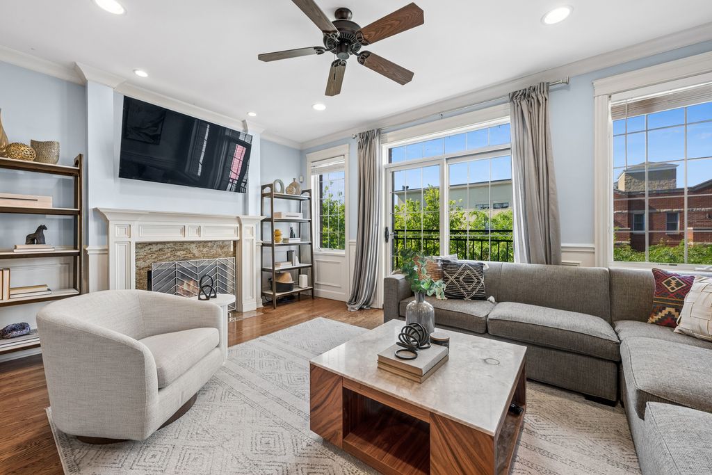 843 W Diversey Parkway 4, Chicago, IL 60614 — photo 2