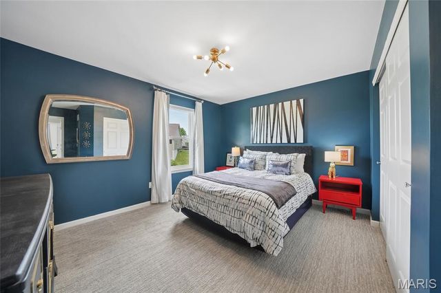 11195 Liebrooke Court, St Louis, MO 63146