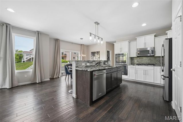 11195 Liebrooke Court, St Louis, MO 63146
