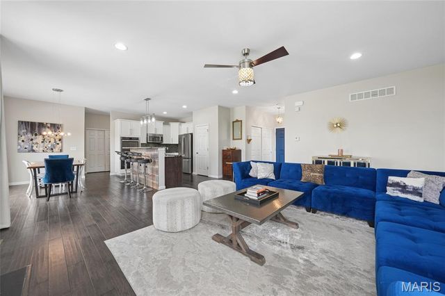 11195 Liebrooke Court, St Louis, MO 63146