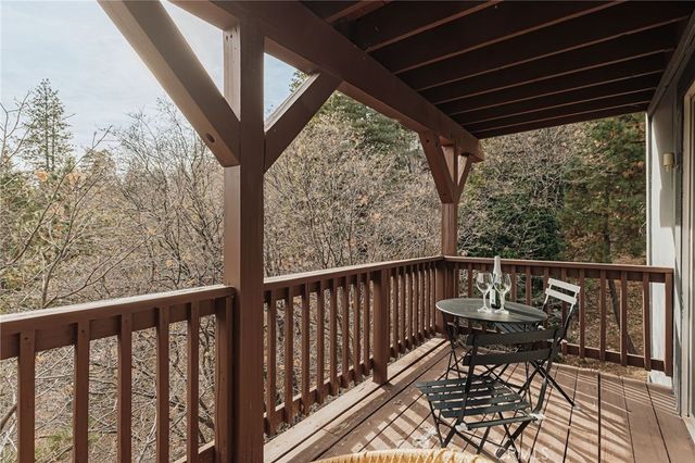 217 Old Toll, Lake Arrowhead, CA 92352