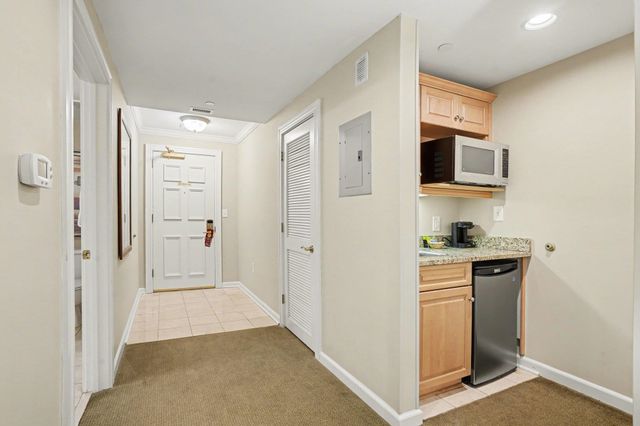 9994 Beach Club Dr Apt 605, Myrtle Beach, SC 29572