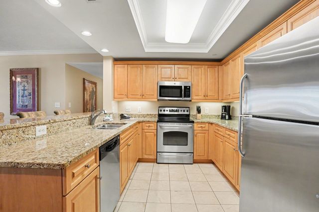 9994 Beach Club Dr Apt 605, Myrtle Beach, SC 29572