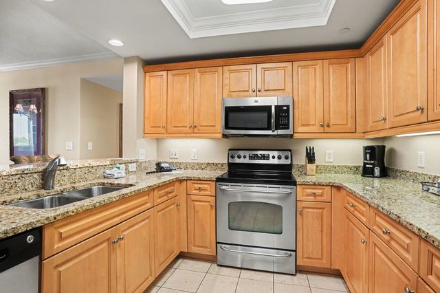 9994 Beach Club Dr Apt 605, Myrtle Beach, SC 29572