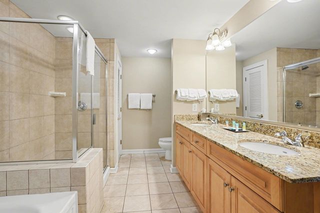 9994 Beach Club Dr Apt 605, Myrtle Beach, SC 29572