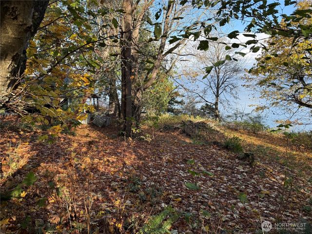 43 Beach Way, Hat Island, WA 98206