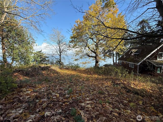 43 Beach Way, Hat Island, WA 98206