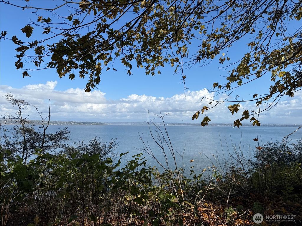 43 Beach Way, Hat Island, WA 98206