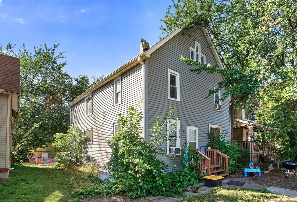 4653 Bryant Avenue N, Minneapolis, MN 55412 — exterior
