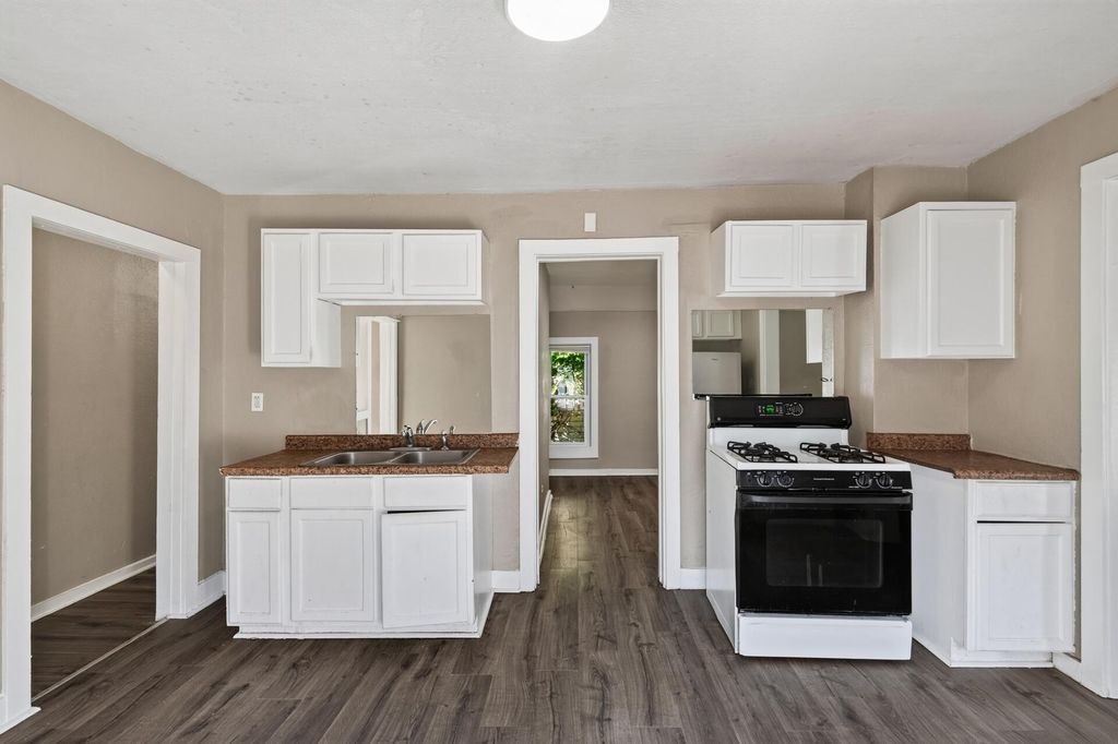 4653 Bryant Avenue N, Minneapolis, MN 55412 — photo 5