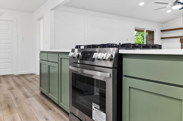 905 Bromwich Street, Garland, TX 75040