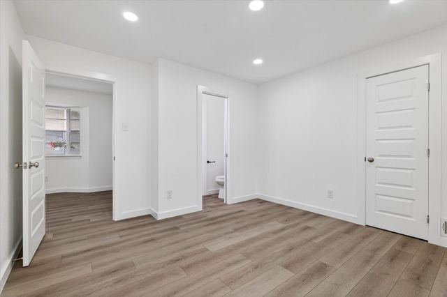 905 Bromwich Street, Garland, TX 75040