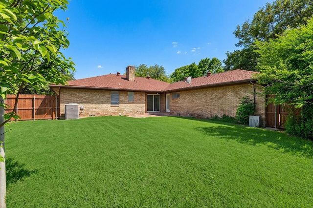 905 Bromwich Street, Garland, TX 75040