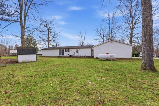 7016 Pine Trail, Paint Twp, OH 45133