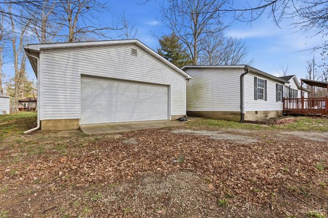 7016 Pine Trail, Paint Twp, OH 45133