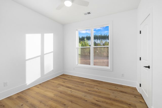 3074 Peach Orchard Road, Dalzell, SC 29040