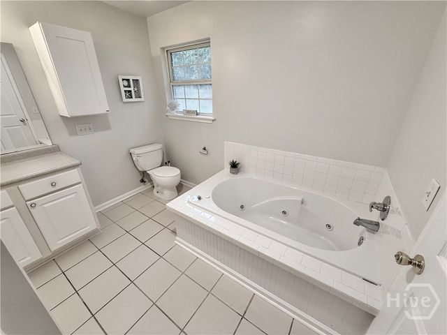 206 Willow Drive, Glennville, GA 30427