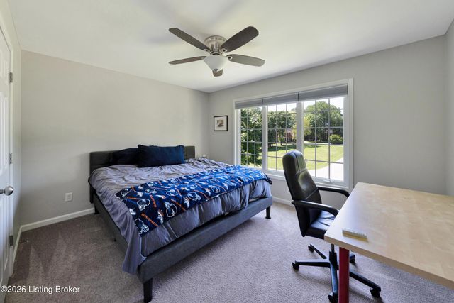 7415 Cambridge Dr, Crestwood, KY 40014
