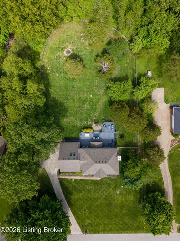 7415 Cambridge Dr, Crestwood, KY 40014