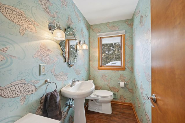 15753 Cedar Ridge Road, Eden Prairie, MN 55347