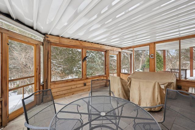 15753 Cedar Ridge Road, Eden Prairie, MN 55347