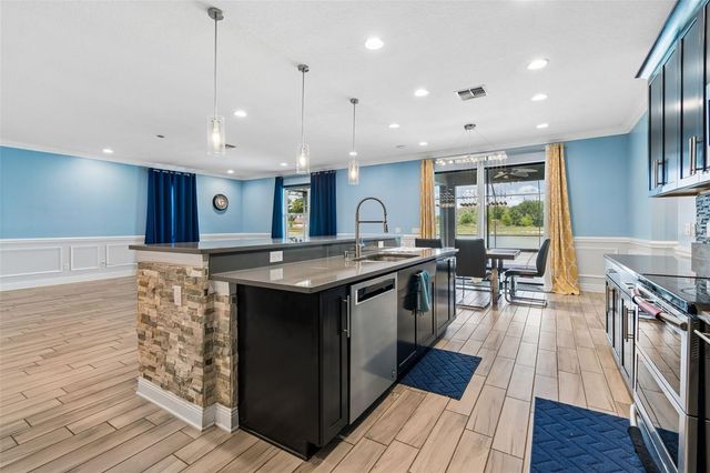 10316 CLOVER PINE DRIVE, Tampa, FL 33647