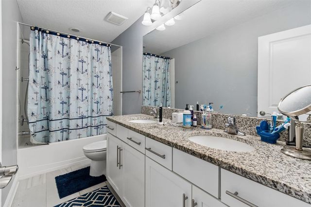 10316 CLOVER PINE DRIVE, Tampa, FL 33647