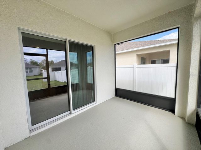 632 AUTUMN STREAM DRIVE, Auburndale, FL 33823