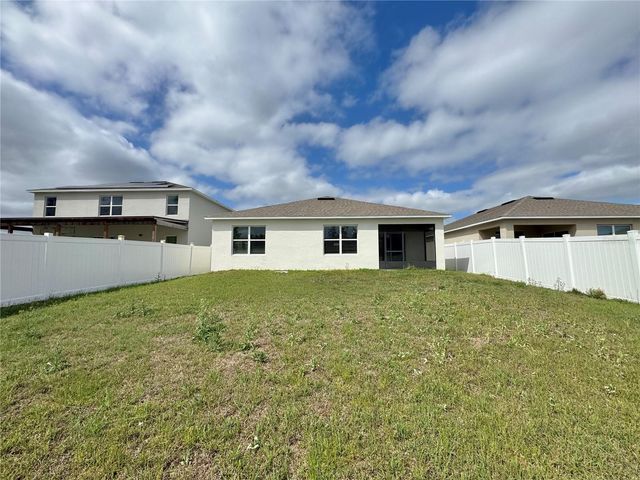 632 AUTUMN STREAM DRIVE, Auburndale, FL 33823