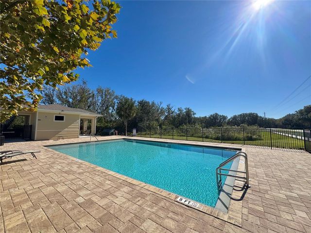 632 AUTUMN STREAM DRIVE, Auburndale, FL 33823