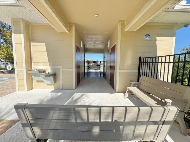 632 AUTUMN STREAM DRIVE, Auburndale, FL 33823