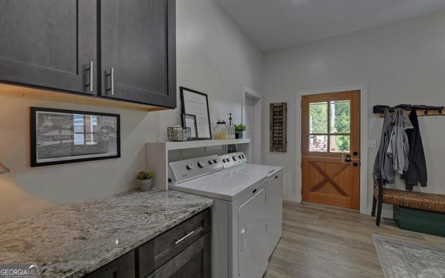 1943 Maddox Road, Hoschton, GA 30548