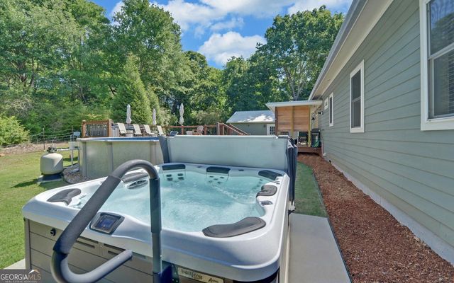 1943 Maddox Road, Hoschton, GA 30548