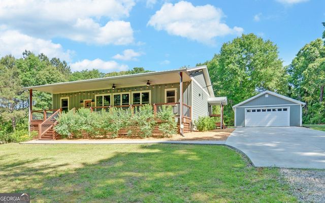 1943 Maddox Road, Hoschton, GA 30548