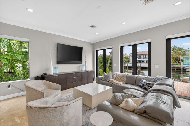 2406 Barcelona Drive, Fort Lauderdale, FL 33301