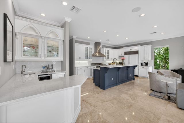 2406 Barcelona Drive, Fort Lauderdale, FL 33301
