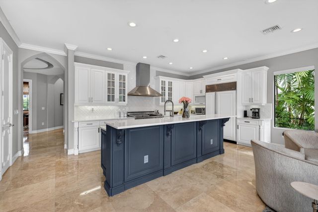 2406 Barcelona Drive, Fort Lauderdale, FL 33301