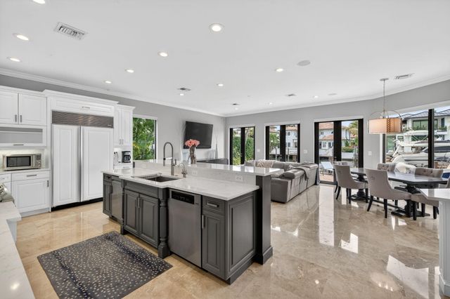 2406 Barcelona Drive, Fort Lauderdale, FL 33301