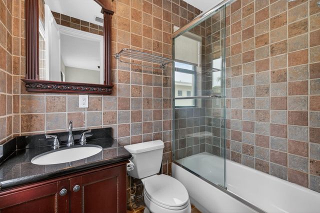 2406 Barcelona Drive, Fort Lauderdale, FL 33301