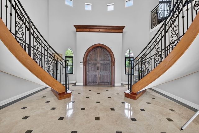 2406 Barcelona Drive, Fort Lauderdale, FL 33301