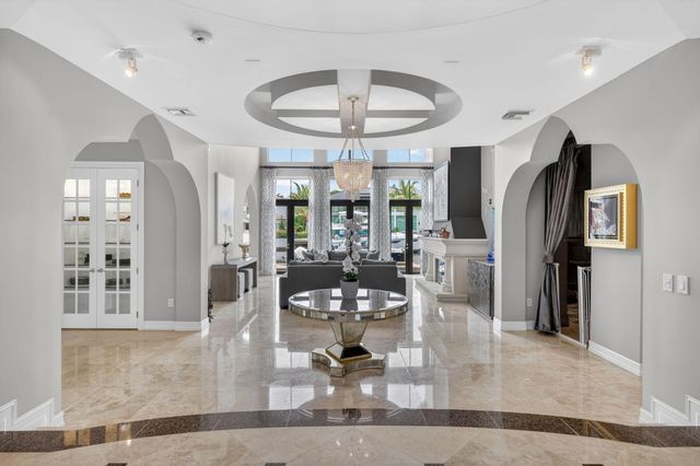 2406 Barcelona Drive, Fort Lauderdale, FL 33301