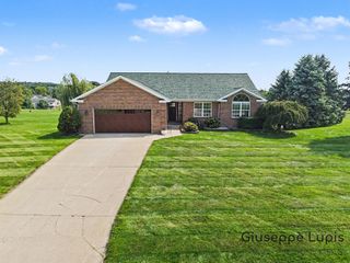 5870 Terrace Ridge Drive Ne, Courtland Twp, MI 49341